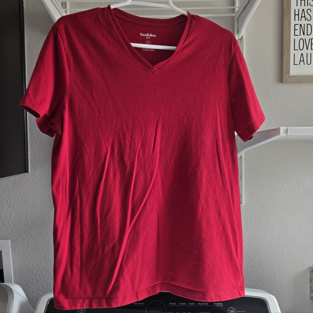 Two Goodfellow & Co Men's Bright Red V-Neck Tee